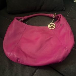 Large Authentic leather Fuchsia MK shoulder bag